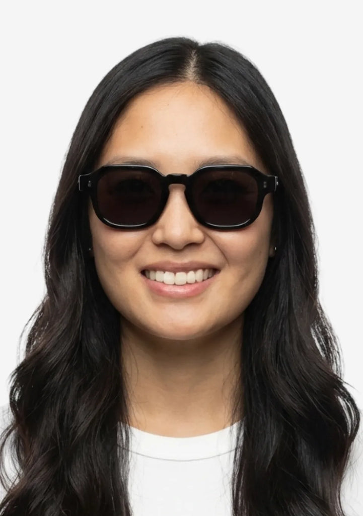 Community member photo featuring xing glasses
